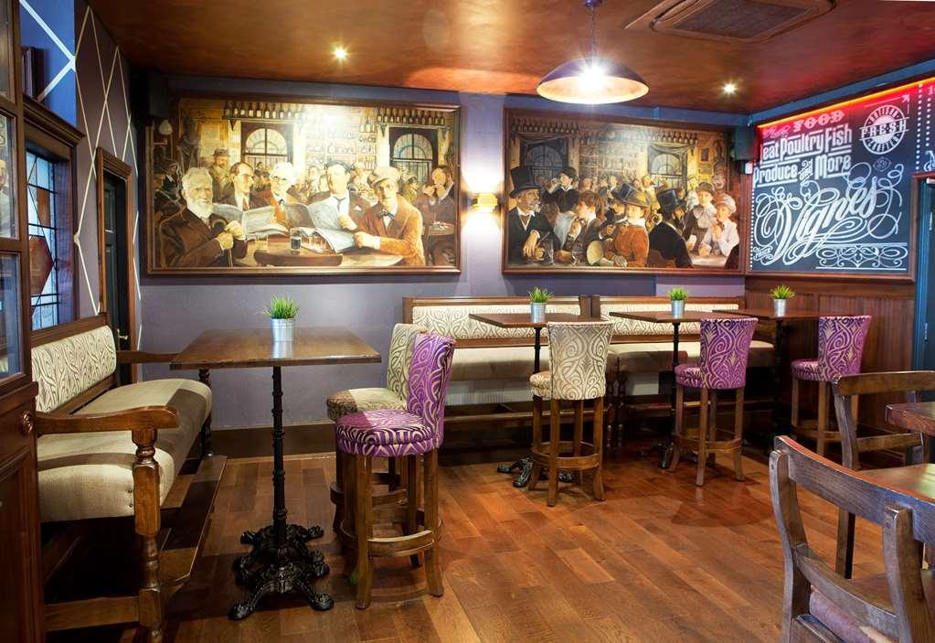 The At Dromoland Hotel