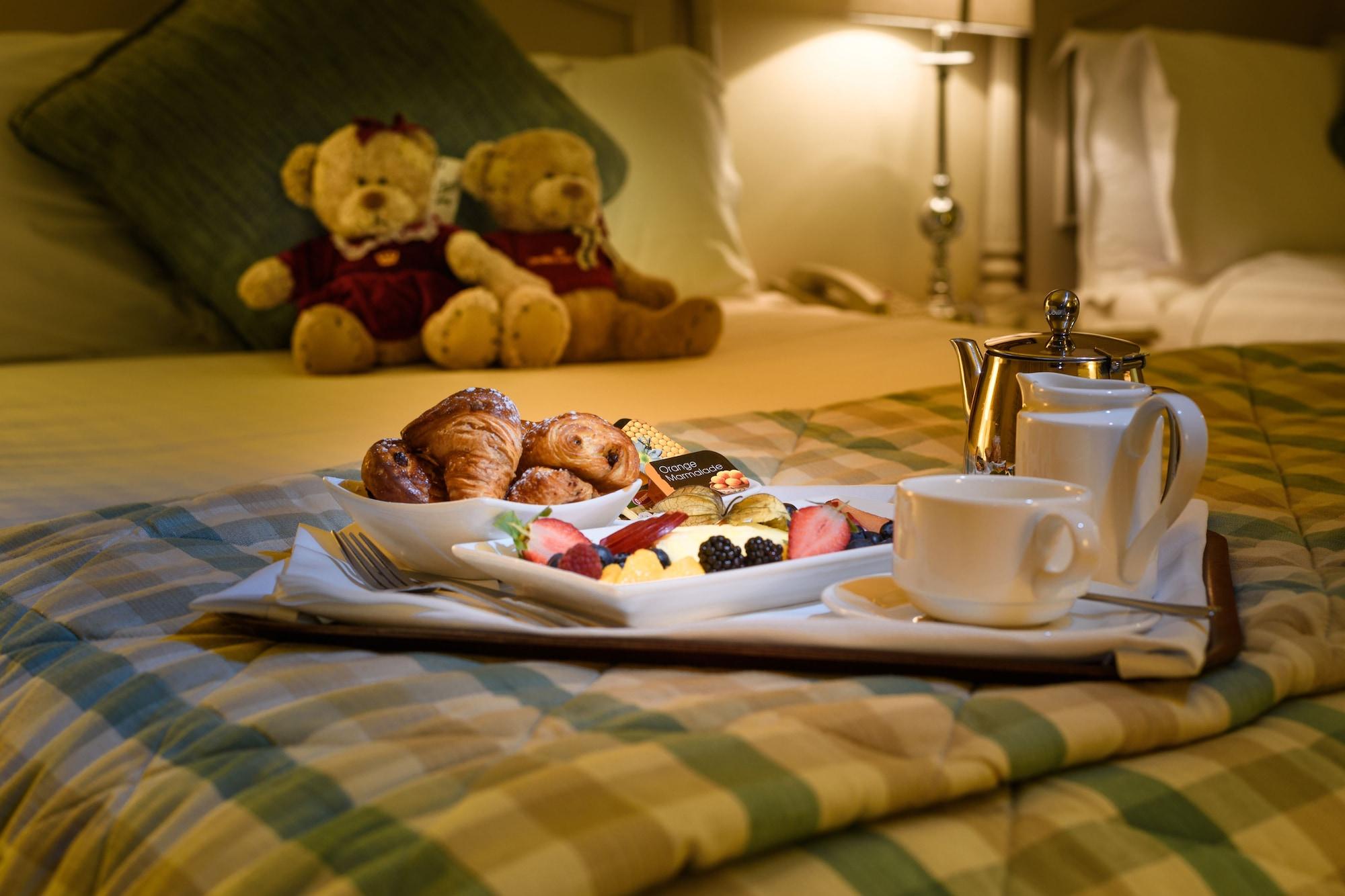 The At Dromoland
