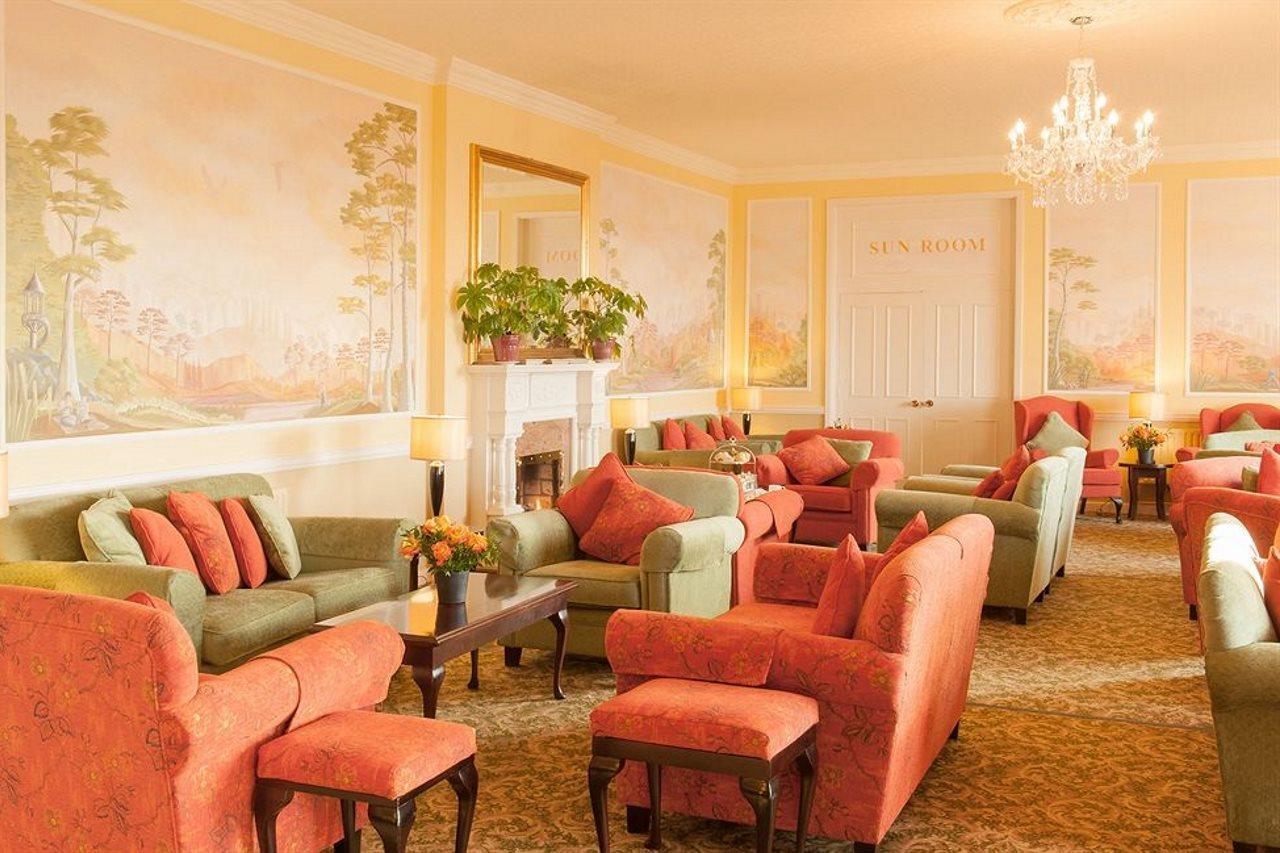 Hotel The At Dromoland 3*